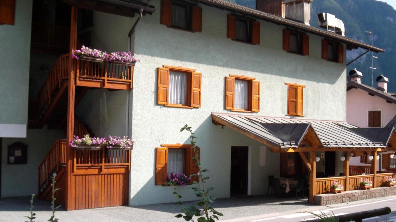 Hotel Miravalle Imer Exterior photo